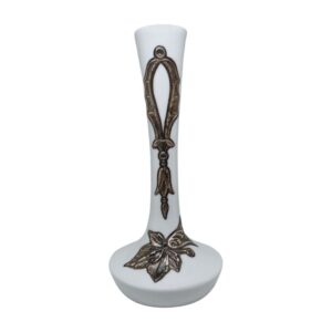 Πορσελάνινο Βάζο Βεργίνα Με Ασημένιο Σκάλισμα